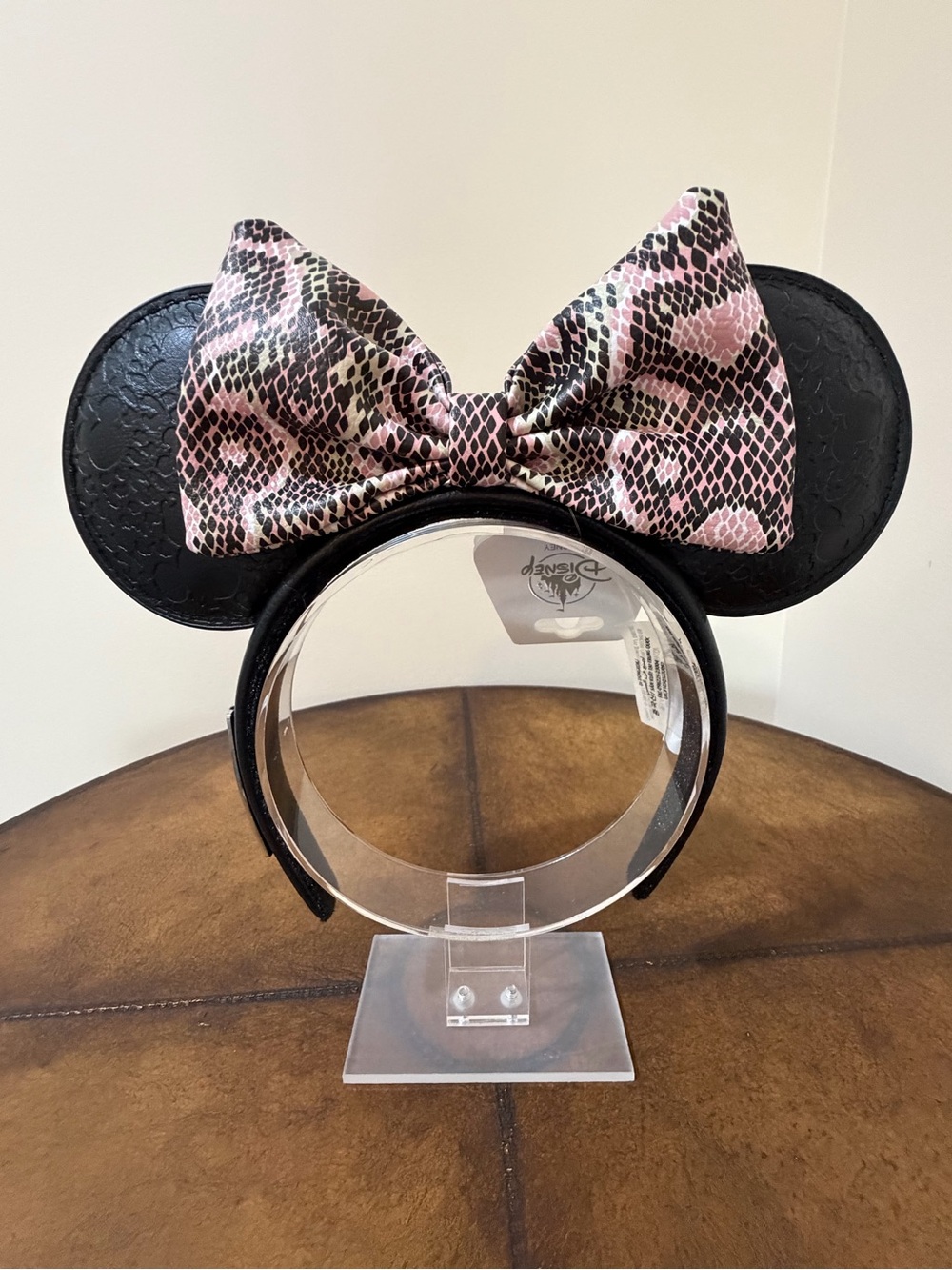 NEW DISNEY LOUNGEFLY ANIMAL KINGDOM FAUX LEATHER MINNIE EARS HEADBAND